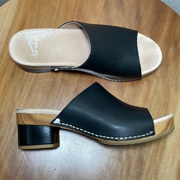 Dansko Shoes - Dansko Maci Leather Slip On Clog Platform Sandals Black & Tan Size 37 (US 6.5-7)